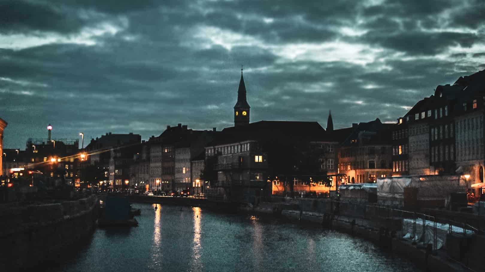 A moody night over the river in Copenhagen