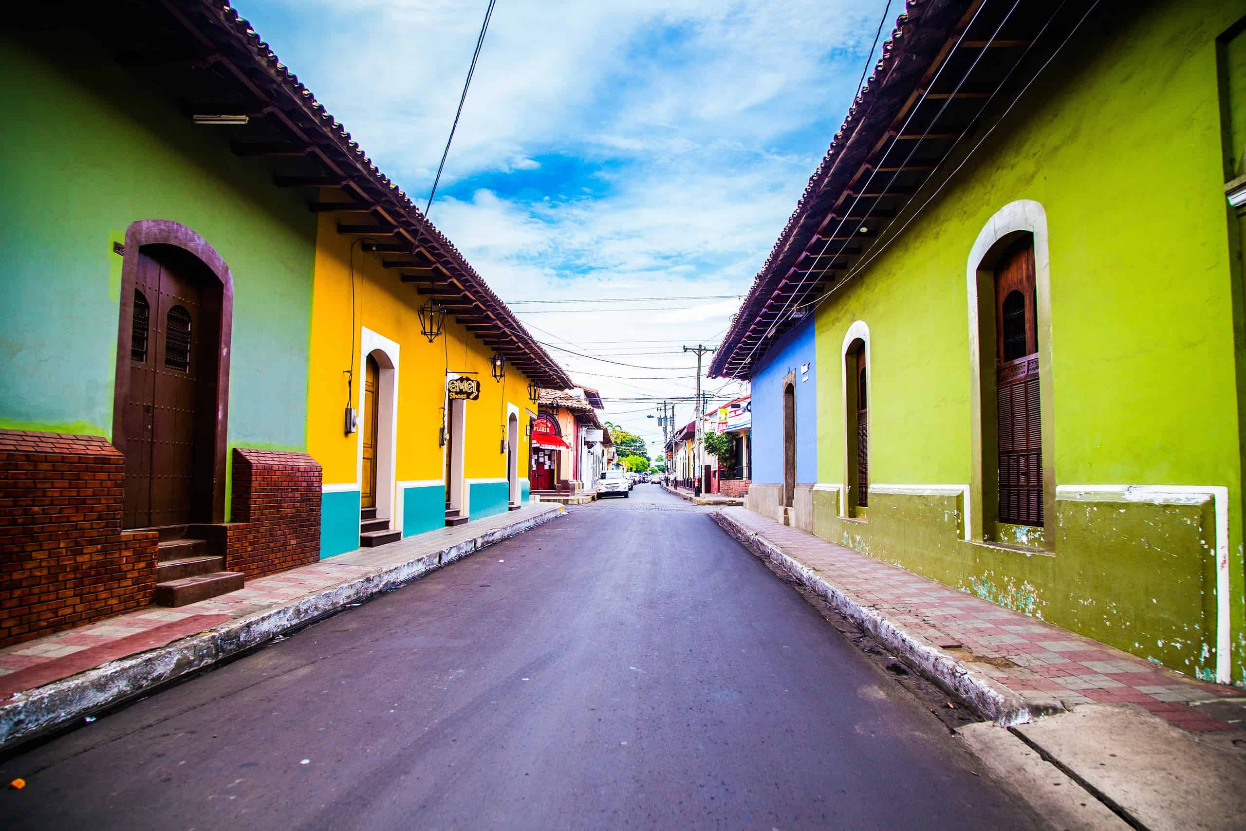 A colorful Nicaraguan street